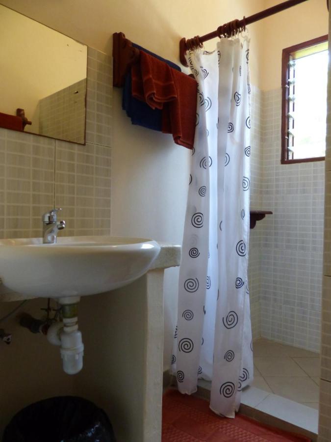 Safina Cottages Diani Beach Exterior photo